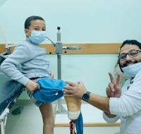 Anan gets his prosthetics adjusted