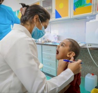 Local Dentists and Surgeons Provide Dental Care at Gaza Pediatric Cancer Department