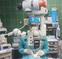 Eye Surgeon Returns to Nablus