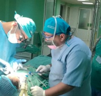 Dental Surgery Team Treats Refugees in Lebanon
