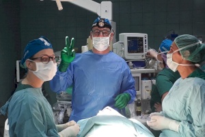 German Plastic Surgery Team Return to Jenin