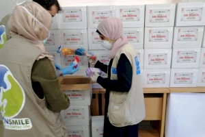 Human Smile Provides the Department Hygiene Supplies