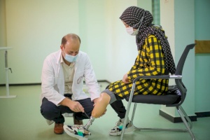 Weam Gets Her Leg Repaired in Gaza