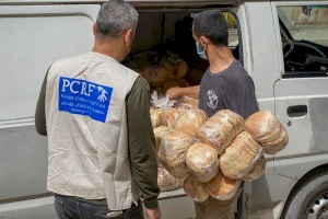 Urgent Bread Distribution for Affected Children in Gaza