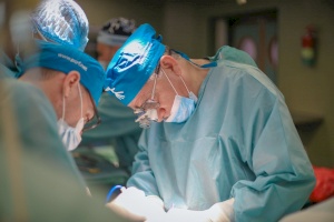 Transplant Surgeon Returns to Gaza