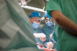 Transplant Surgeon Returns to Gaza