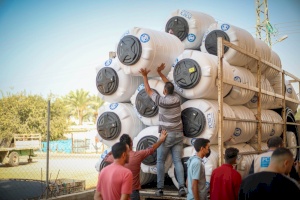 Tanks of Safe Drinking Water for Gaza Families