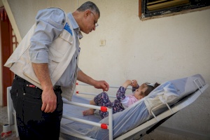 Medical Bed Distribution For Sick and Injured Children