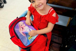 Volunteers Deliver School Bags To Huda Al Masri Pediatric Cancer Department