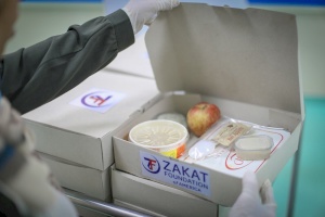 Zakat Foundation of America Supplies Meals For Pediatric Cancer Department In Gaza