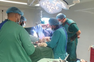German Orthopedic Surgery Team Begin Mission In The West Bank