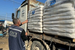 PCRF Staff Receiving Flour Truck in Southern Gaza for Distribution
