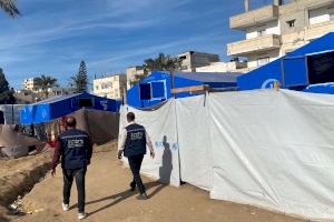 Preparing Disassemblable Tents for Distribution in Gaza