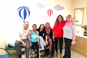 Gazan Girl Travels to UAE for Prosthesis