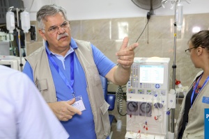 French Nephrology Mission Visits Gaza