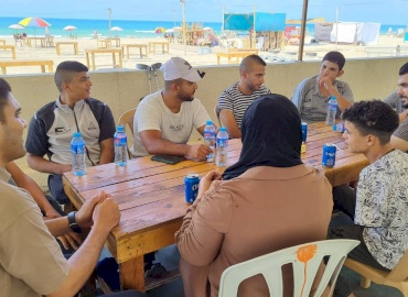 Amputee Project Holds Peer Support Groups On Beach In Gaza