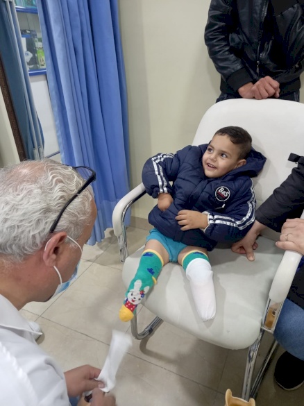 One-Time-Sponsorship Prosthesis
