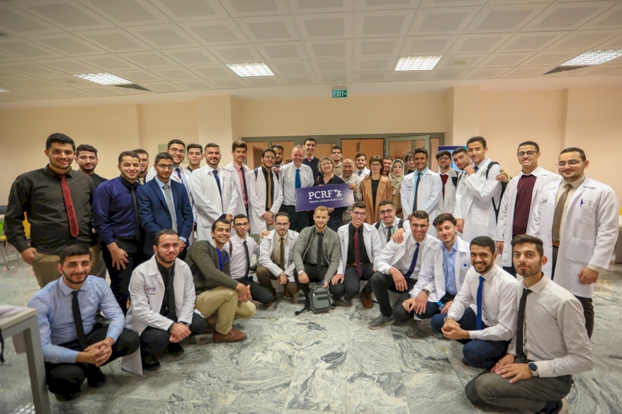 British Palliative Care Team Presents Diploma To Medical Students In Gaza